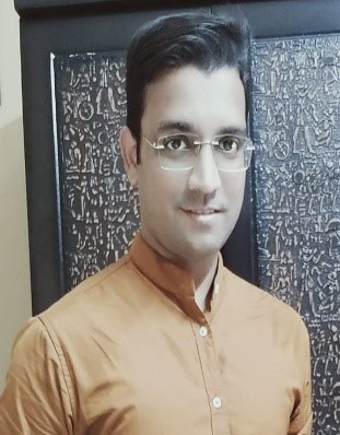 Dr. Nishant Namdev